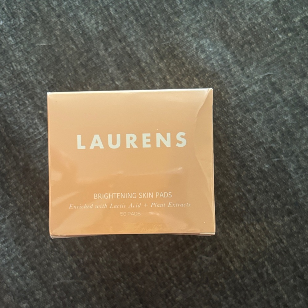Brightening Skin Pads - Tan